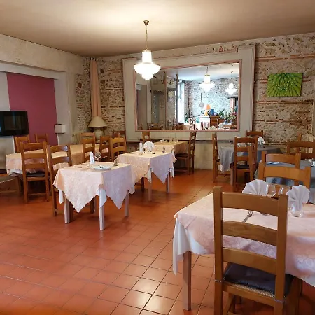 Logis - La Table D'antan - 2 Etoiles Et Restaurant Hotel Bon-Encontre