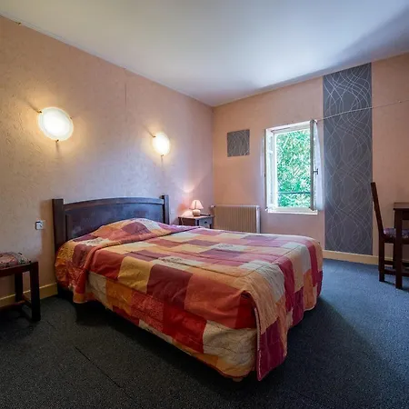 Logis - La Table D'antan - 2 Etoiles Et Restaurant 2*